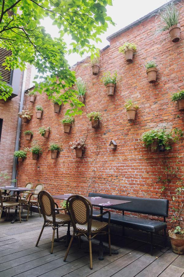 Latroupe Jardin Secret Bruxelas