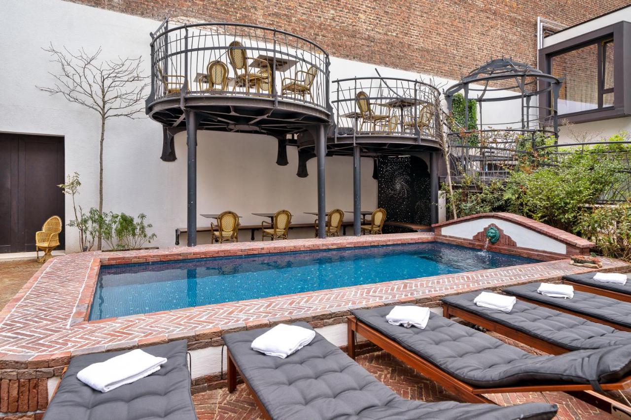 Hotel Latroupe Jardin Secret